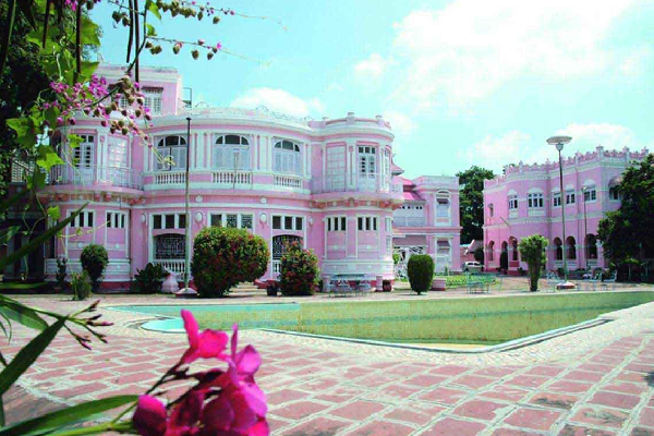 Rajvant Palace Resort, Narmada